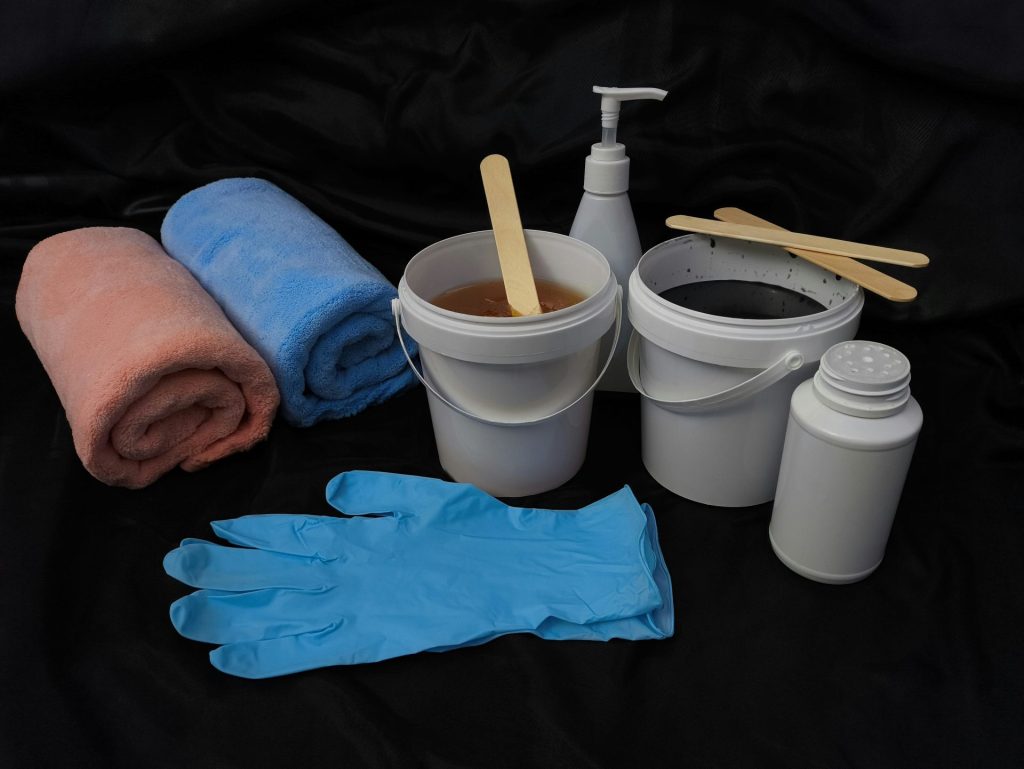 Los suministros de depilación están listos para usar.